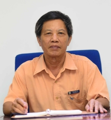 Description: TS. Ứng Xuân Thu