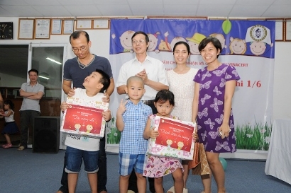 VinaCert celebrated Children’s Day, June 1st in 2015.