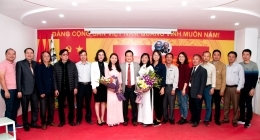 VinaCert Party branch organized the Ceremony of admitting new Party Members for the masses Phan Thi Hang and Le Minh Phuong 
